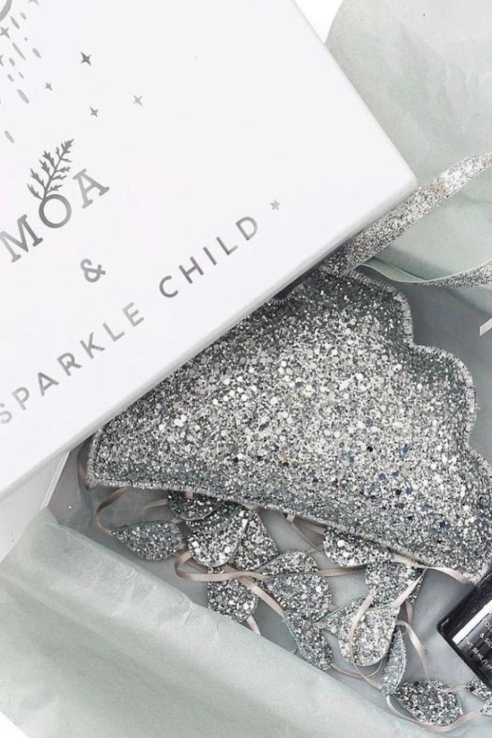 Exclusive Mobile Gift Box