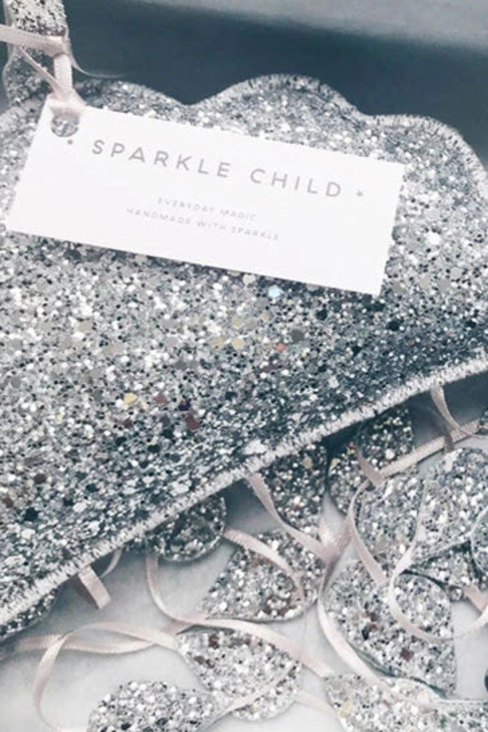 Exclusive Mobile Gift Box