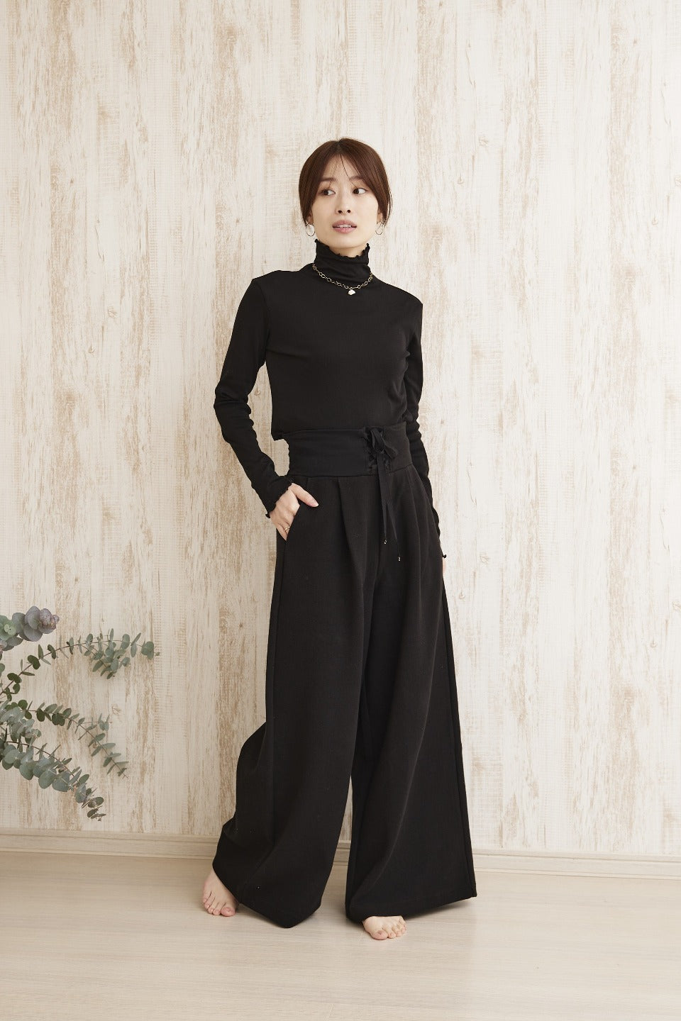 Laced-up High-waistpants