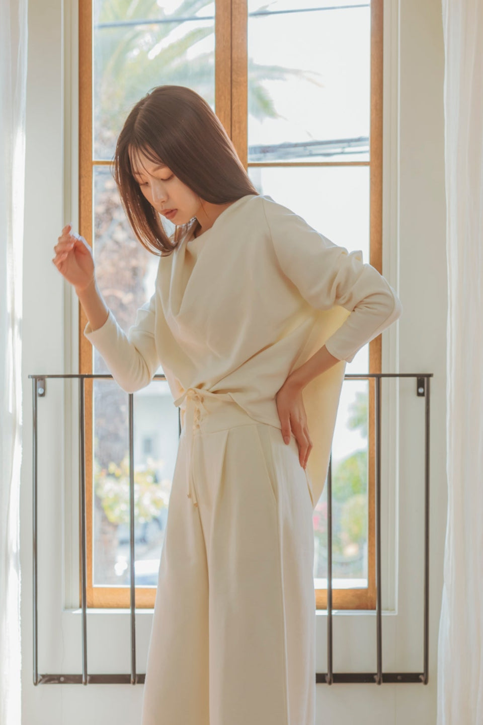 【BEIGE】トップス Dolman sleeve soft tops ｜ innovAte