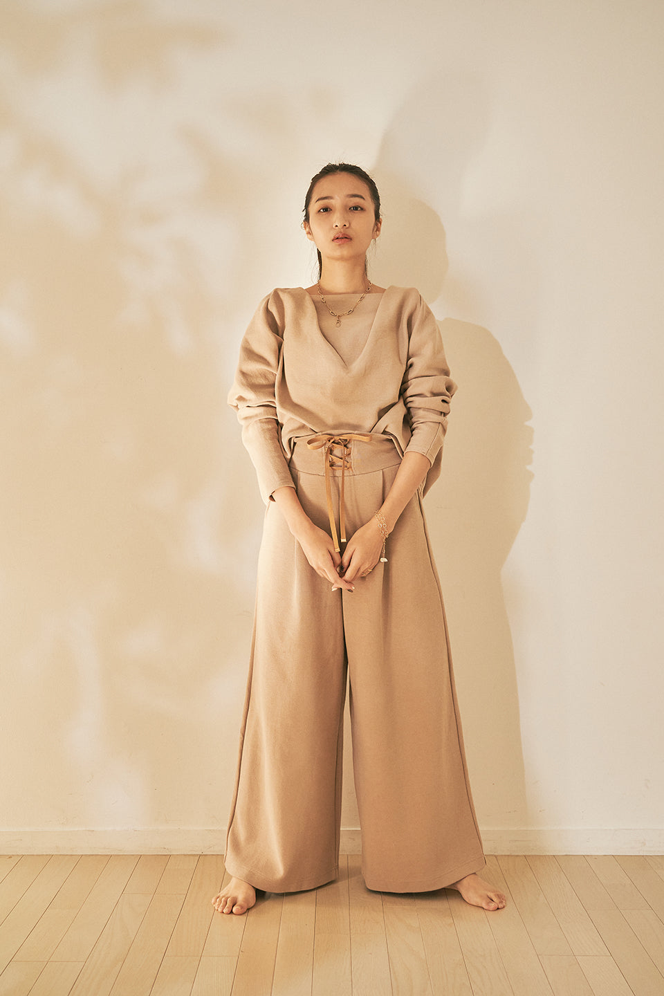 Laced-up High-waistpants