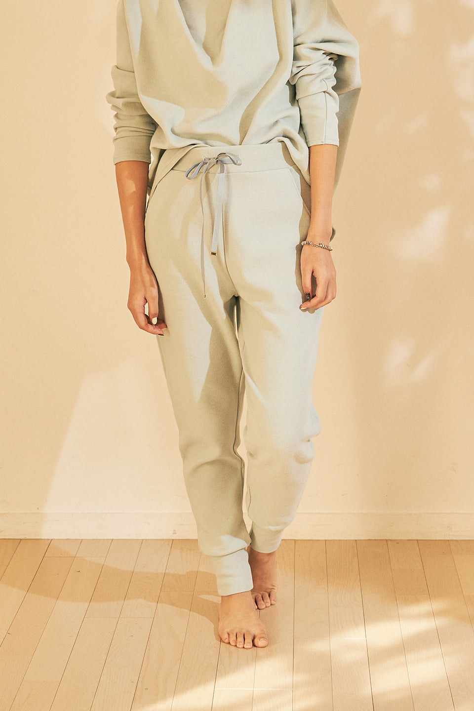 Loose fit high-waist pants