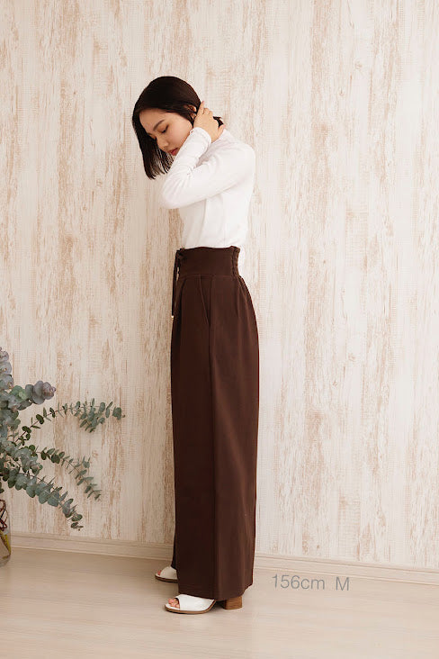 Laced-up High-waistpants