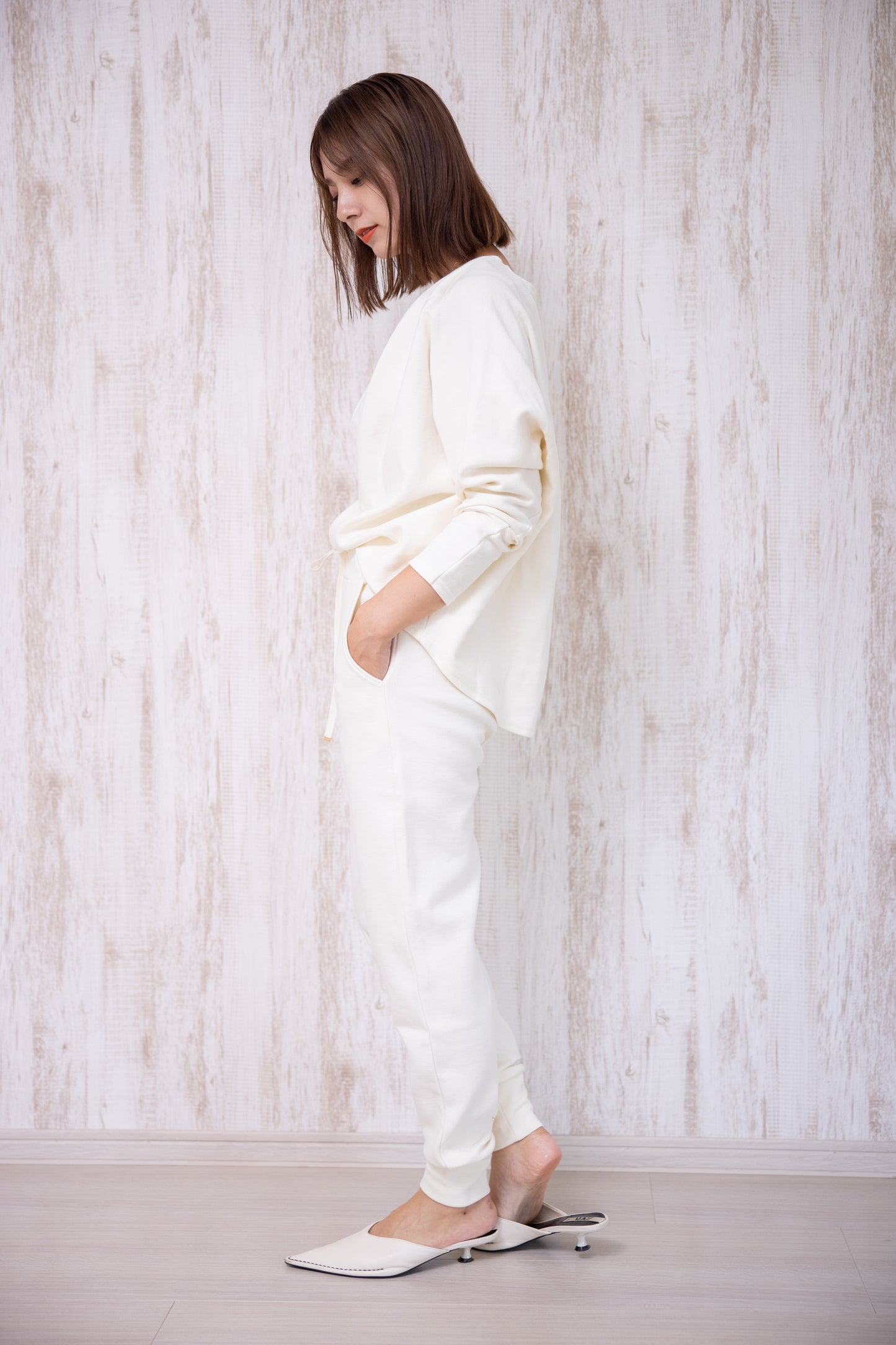 Loose fit high-waist pants