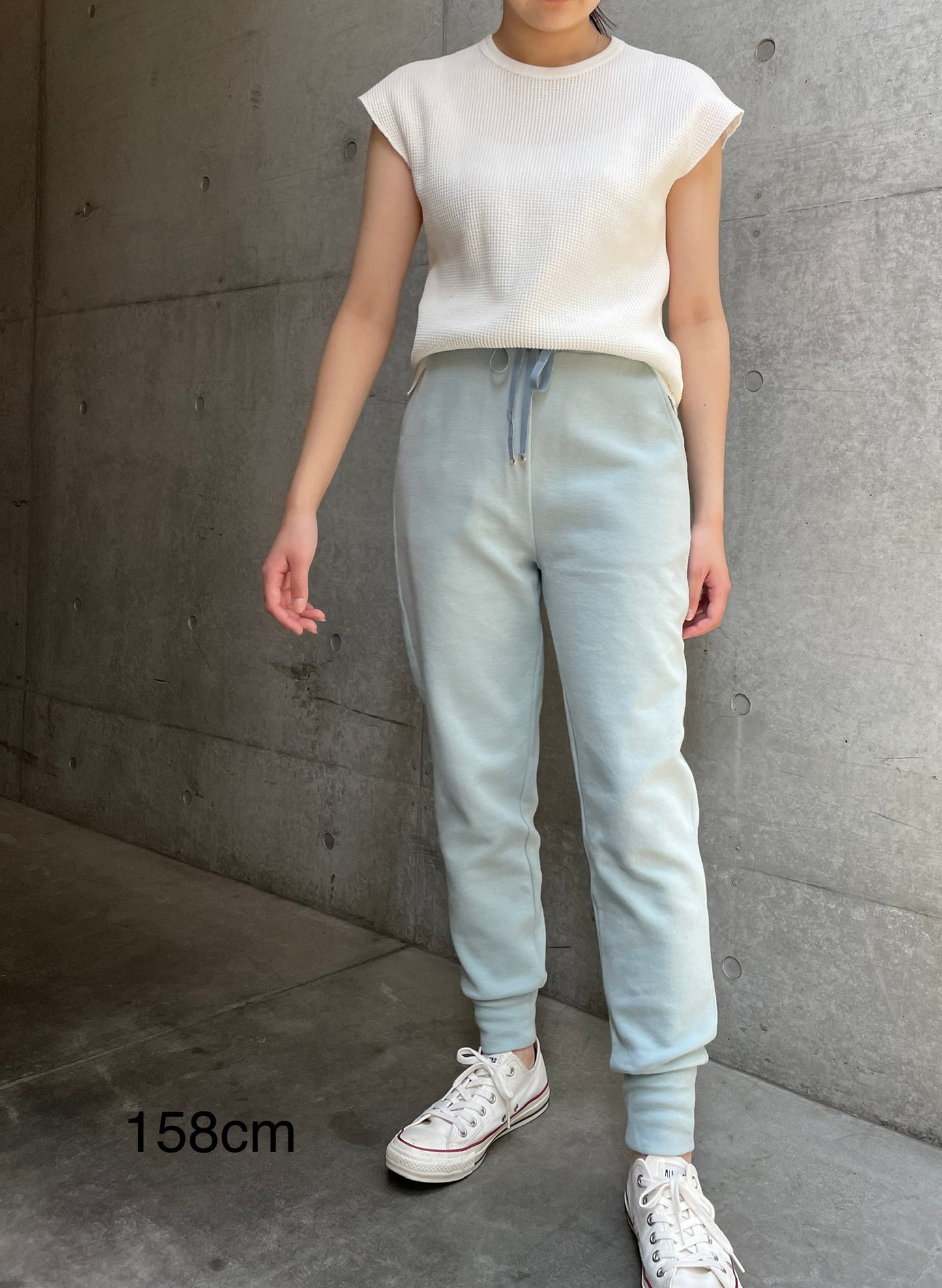 Loose fit high-waist pants